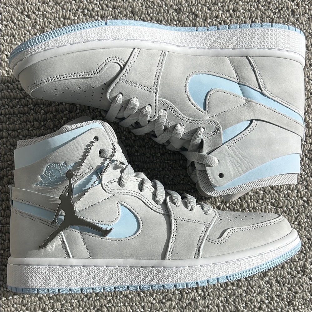 NEW Nike Jordan 1 High Women Zoom Air CMFT Grey Fog Light Blue Size 7.5